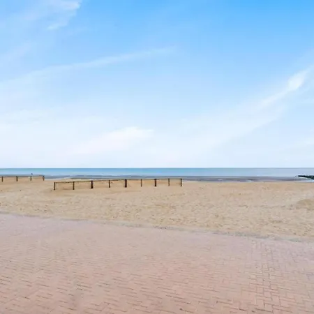 In St-idesbald Near The Sea, Cleaning Included * 코크시데